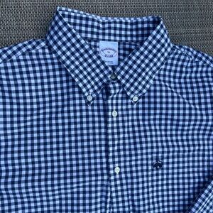 Brooks Brothers Men’s Classic Dress Shirt